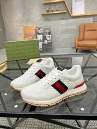 gucci decontractees chaussures pour homme s_1220631